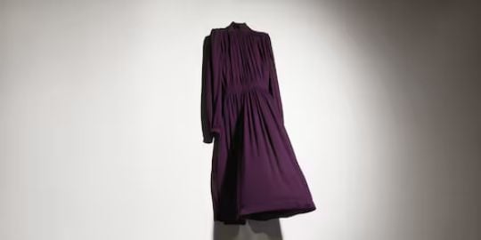 Light viscose crêpe jersey dress at Gucci